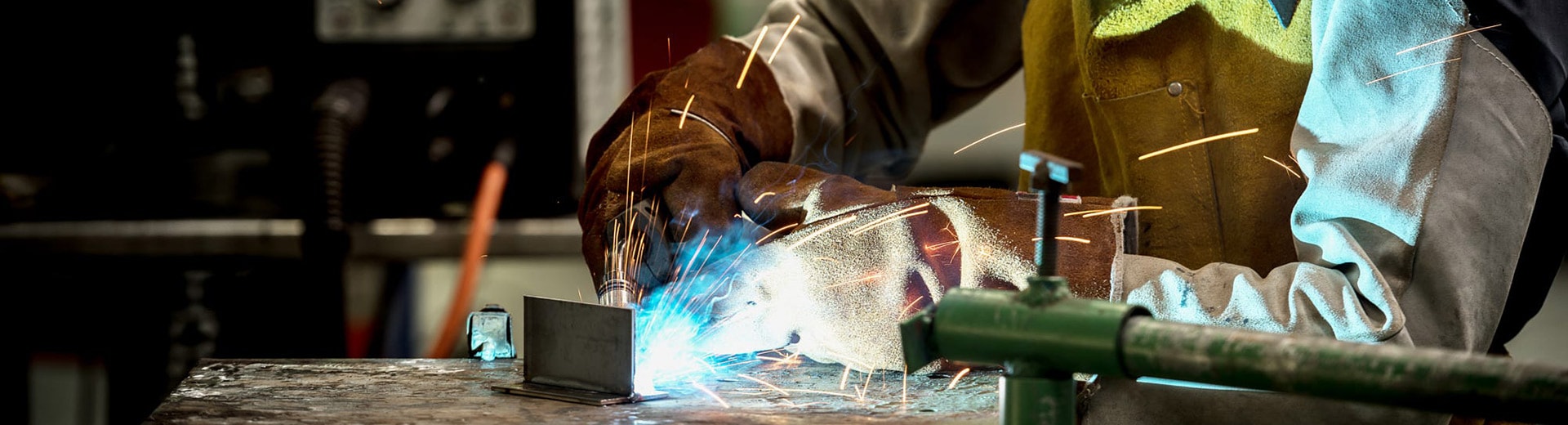 开云体育健身器材工厂车间